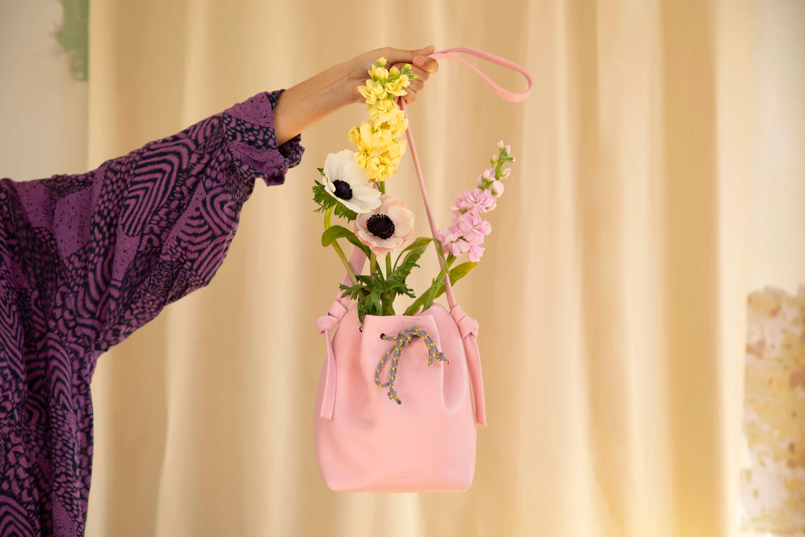 Bag seal "Giselle" - Pink Color